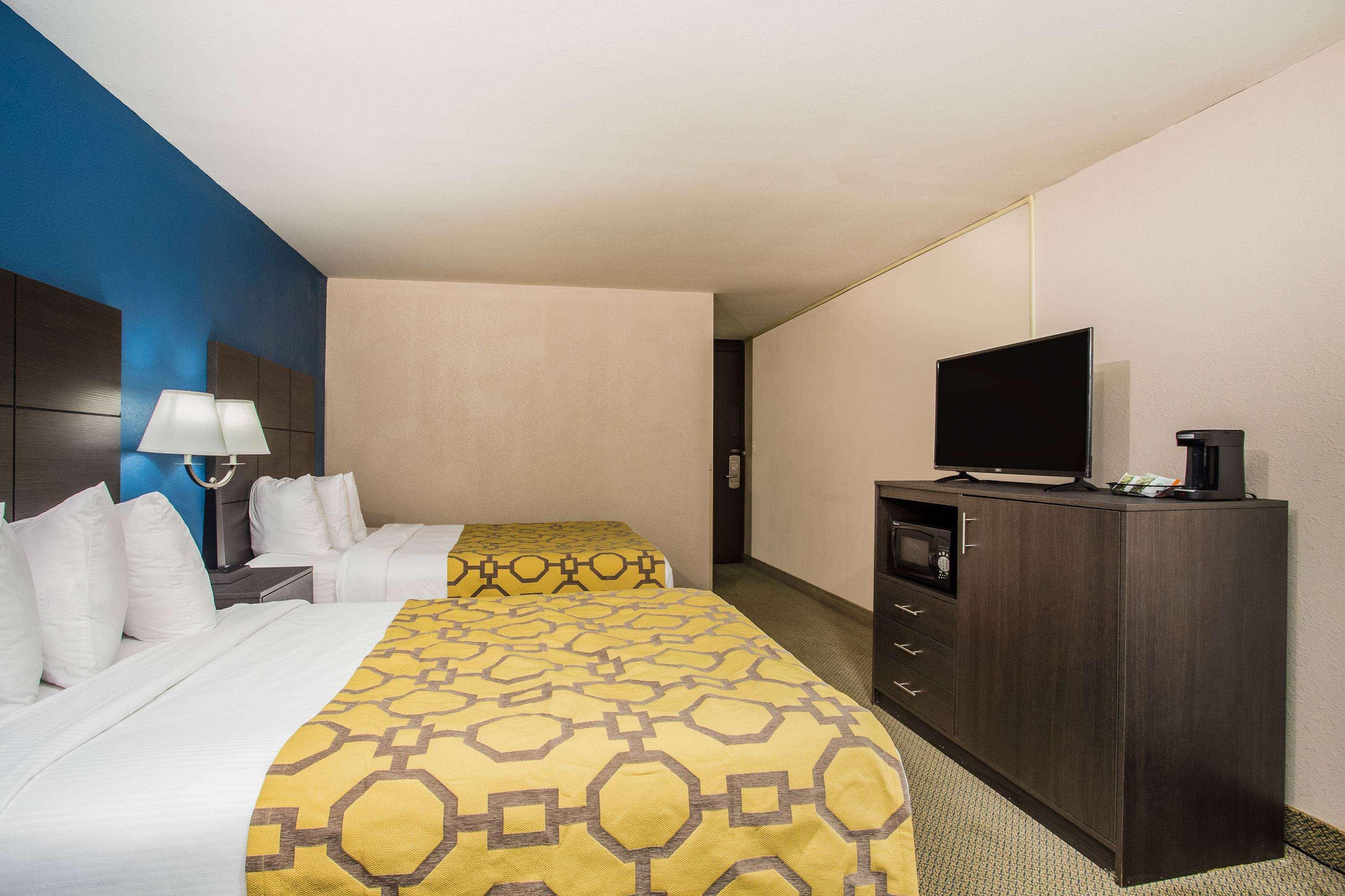 Baymont By Wyndham Appleton Hotell Eksteriør bilde